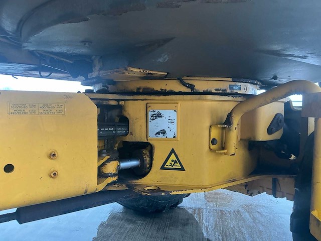 2001 mecalac 12mxt shovel - afbeelding 68 van  70