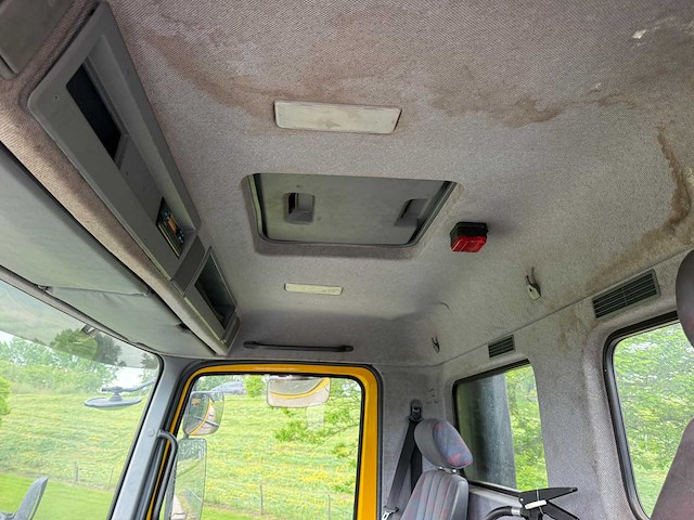 2001 mercedes-benz actros 6x6 vrachtwagen - afbeelding 8 van  41
