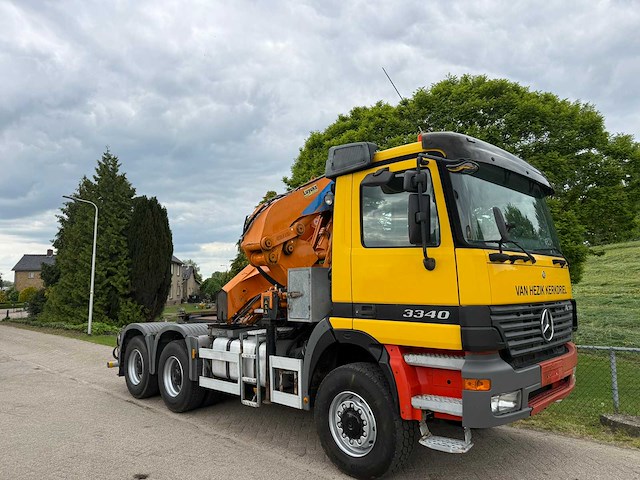2001 mercedes-benz actros 6x6 vrachtwagen - afbeelding 28 van  41