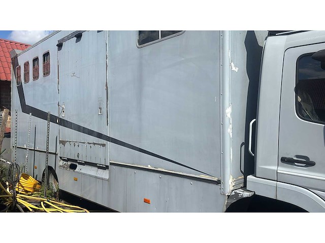 2001 mercedes-benz atego 1223 paardenvrachtwagen – 231 pk – marge - afbeelding 4 van  52