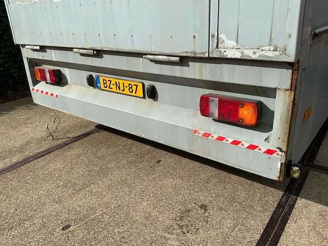 2001 mercedes-benz atego 1223 paardenvrachtwagen – 231 pk – marge - afbeelding 17 van  52