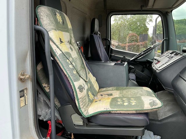 2001 mercedes-benz atego 1223 paardenvrachtwagen – 231 pk – marge - afbeelding 35 van  52
