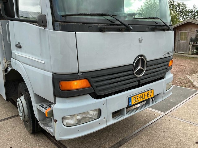 2001 mercedes-benz atego 1223 paardenvrachtwagen – 231 pk – marge - afbeelding 43 van  52
