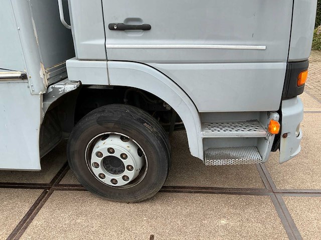 2001 mercedes-benz atego 1223 paardenvrachtwagen – 231 pk – marge - afbeelding 49 van  52