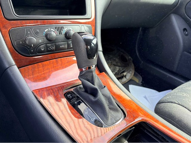 2001 mercedes-benz c-klasse 180 elegance personenauto - afbeelding 11 van  12