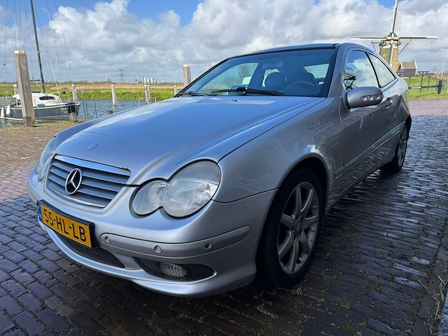 2001 mercedes-benz c-klasse sportcoupé 230 k. 55-hl-lb - afbeelding 1 van  19