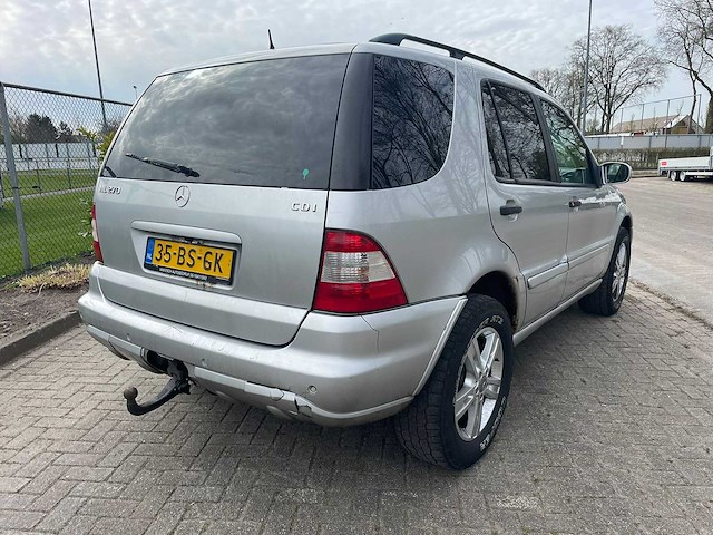 2001 mercedes-benz m-klasse ml 270 cdi bedrijfswagen - afbeelding 11 van  14