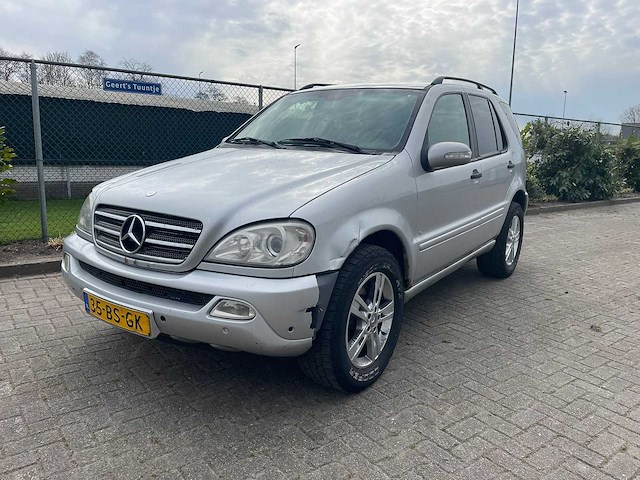 2001 mercedes-benz m-klasse ml 270 cdi bedrijfswagen - afbeelding 1 van  14