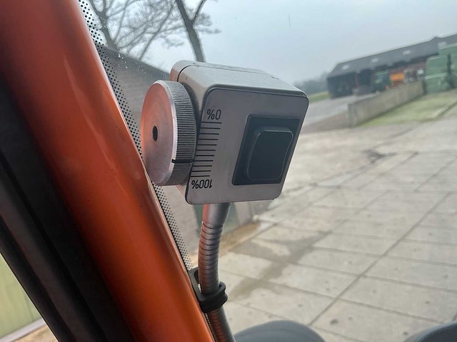 2001 mercedes-benz unimog u400 landbouw voertuig - afbeelding 34 van  37