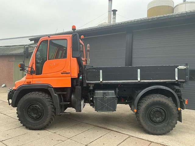 2001 mercedes-benz unimog u400 landbouw voertuig - afbeelding 20 van  37