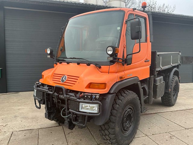 2001 mercedes-benz unimog u400 vrachtwagen - afbeelding 35 van  38