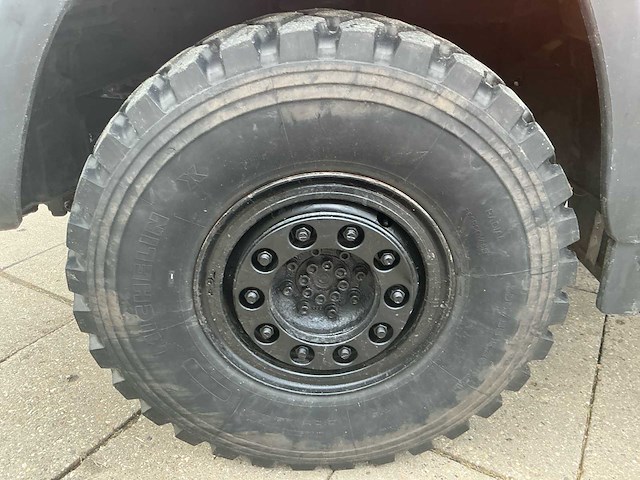 2001 mercedes-benz unimog u400 vrachtwagen - afbeelding 36 van  38