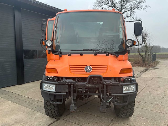 2001 mercedes-benz unimog u400 vrachtwagen - afbeelding 2 van  38