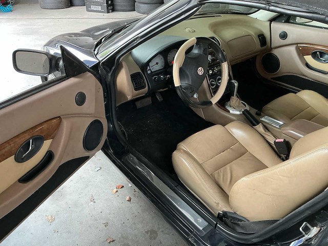 2001 mg f 1.8i steptronic personenauto - afbeelding 3 van  7