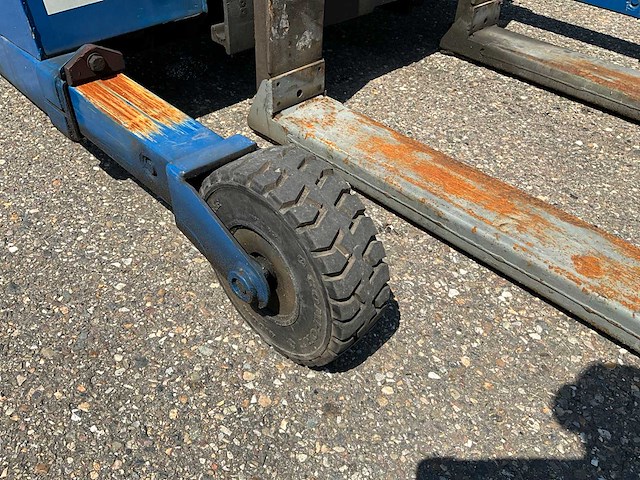 2001 moffet m1501 meeneemheftruck - afbeelding 1 van  3
