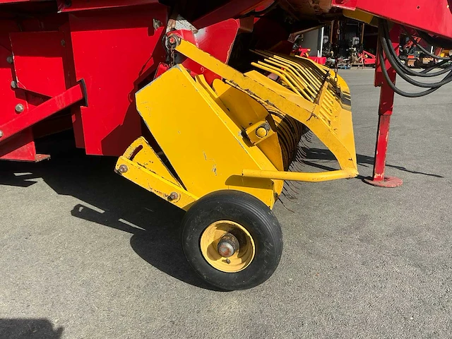 2001 new holland 548 ronden balenpers en wikkelcombinatie - afbeelding 3 van  27