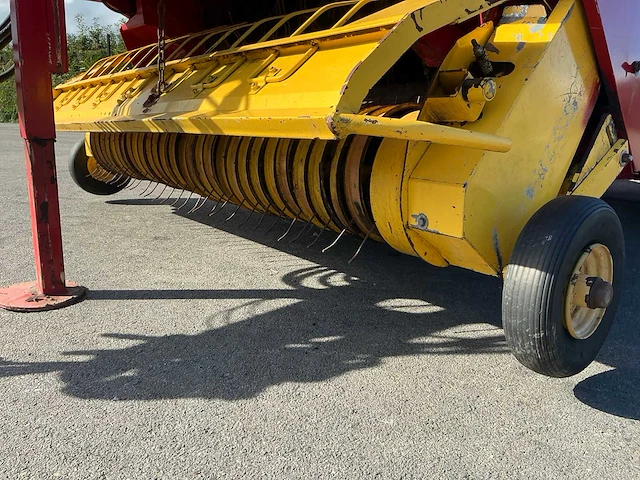 2001 new holland 548 ronden balenpers en wikkelcombinatie - afbeelding 27 van  27