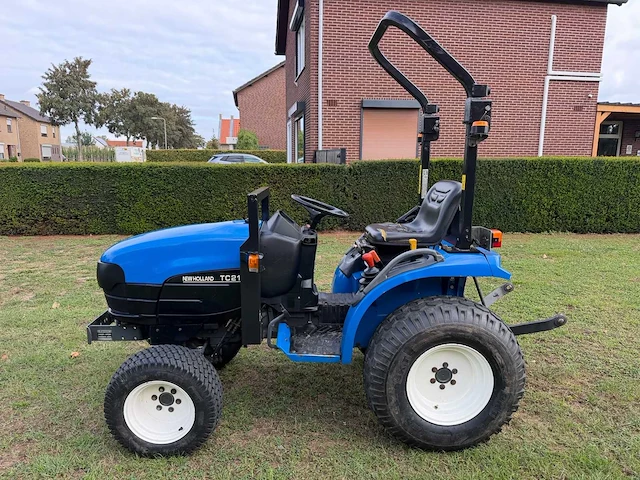 2001 new holland tc21d compacttractor – 21 pk – 2.127 uur – extra bandenset - afbeelding 13 van  18