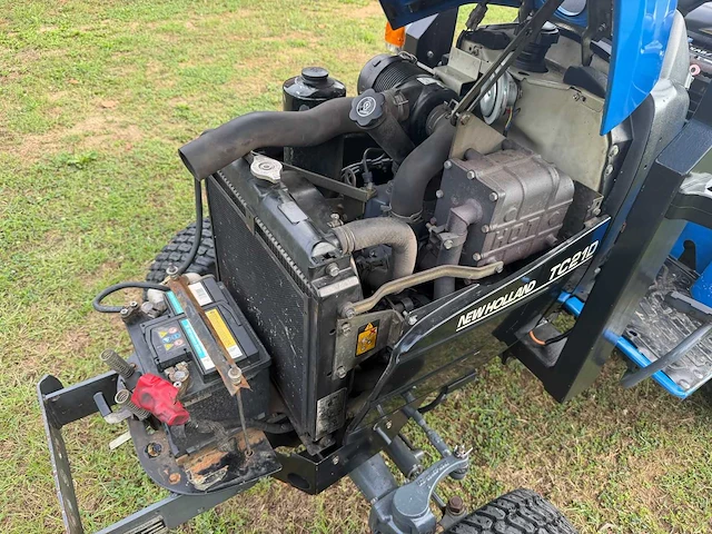 2001 new holland tc21d compacttractor – 21 pk – 2.127 uur – extra bandenset - afbeelding 3 van  18