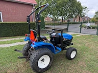 2001 new holland tc21d compacttractor – 21 pk – 2.127 uur – extra bandenset - afbeelding 11 van  18
