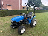 2001 new holland tc21d compacttractor – 21 pk – 2.127 uur – extra bandenset