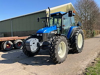 2001 new holland ts100 vierwielaangedreven landbouwtractor