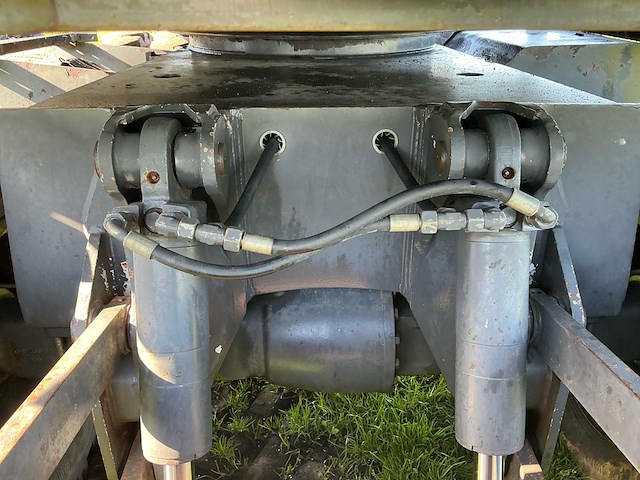 2001 o&k mh4.5 banden graafmachine - afbeelding 9 van  34