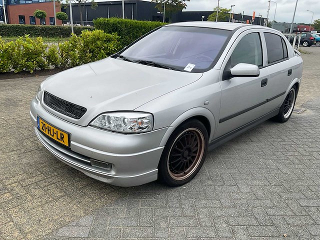 2001 opel astra personenauto - afbeelding 1 van  28