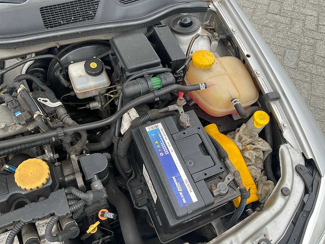 2001 opel astra personenauto - afbeelding 14 van  28