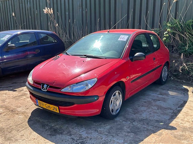 2001 peugeot 206 1.4 xr personenauto - afbeelding 1 van  16