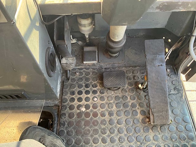 2001 ravo 5002-sih straatveegmachine - afbeelding 3 van  15