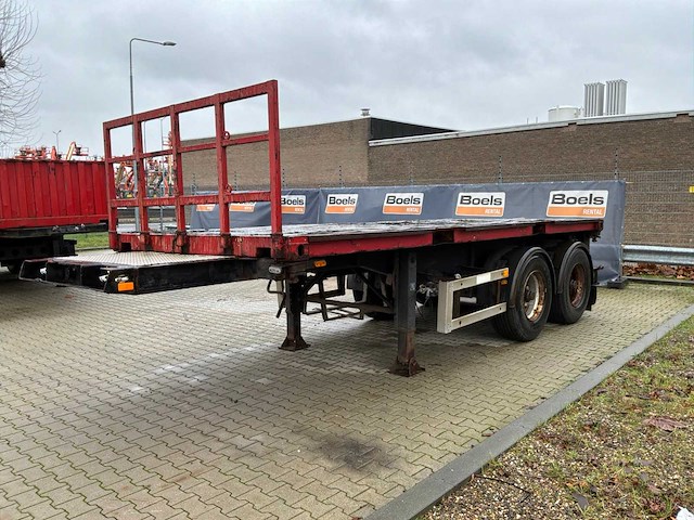 2001 renders oplegger - afbeelding 1 van  24