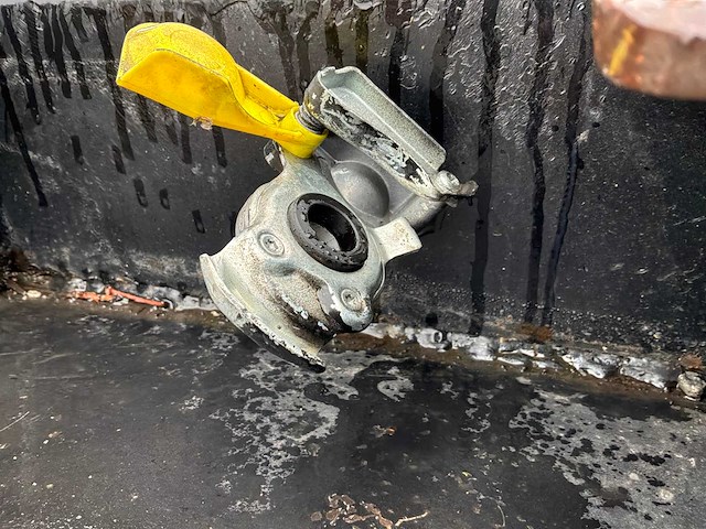 2001 renders oplegger - afbeelding 17 van  24