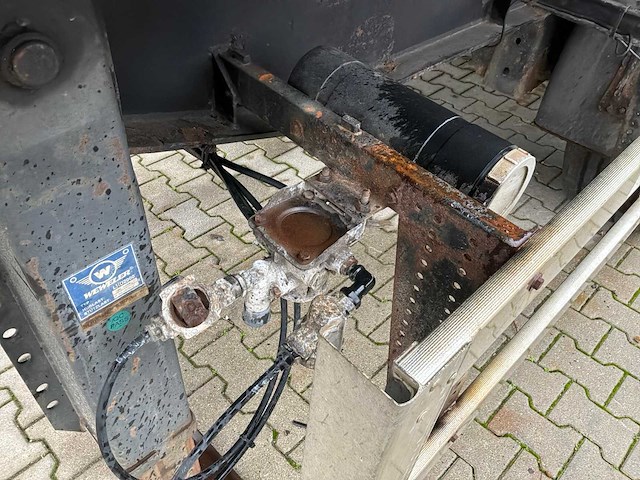 2001 renders oplegger - afbeelding 23 van  24