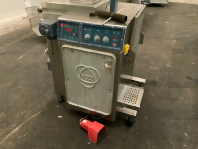 2001 risco rs 4001 vacuümvulmachine - afbeelding 3 van  7