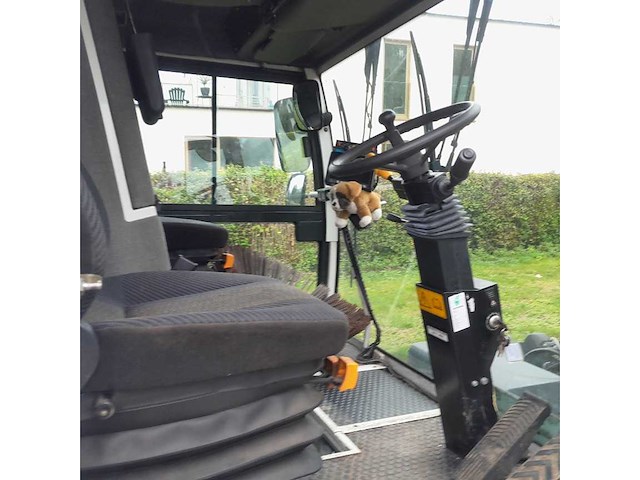 2001 schmidt cleango 400 straatveegmachine - afbeelding 13 van  28