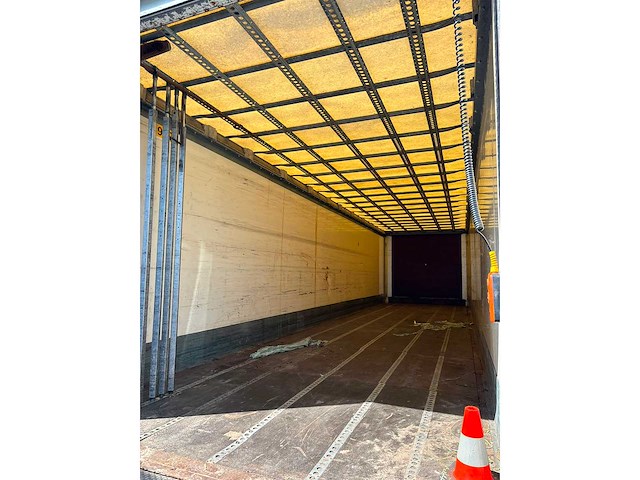 2001 schmitz enkelas city trailer 10.50m 22000kg - afbeelding 3 van  29
