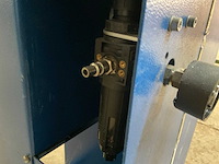 2001 schüco ksm 235 glaslat aluminium clip pers - afbeelding 17 van  32