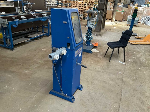 2001 schüco ksm 235 glaslat aluminium clip pers - afbeelding 23 van  32