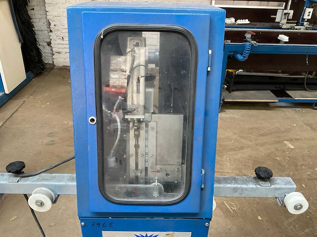 2001 schüco ksm 235 glaslat aluminium clip pers - afbeelding 31 van  32