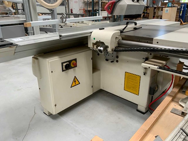 2001 scm si400e formaatcirkelzaagmachine - afbeelding 2 van  4