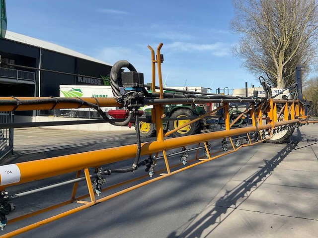 2001 sieger hd3000 tsmr veldspuit - afbeelding 14 van  16