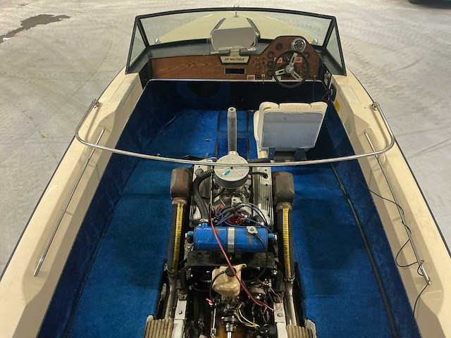 2001 ski nautique speedboot v8 - afbeelding 13 van  15