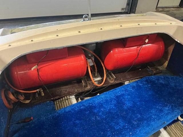 2001 ski nautique speedboot v8 - afbeelding 4 van  15