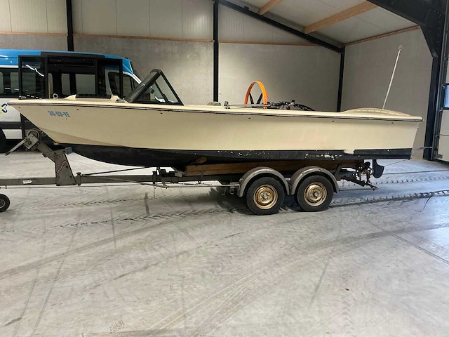 2001 ski nautique speedboot v8 - afbeelding 9 van  15