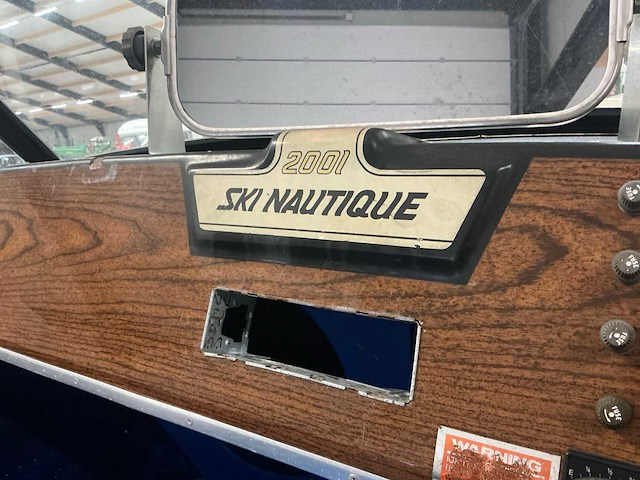 2001 ski nautique speedboot v8 - afbeelding 2 van  13