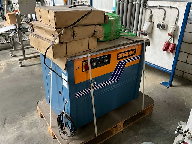 2001 strapex minimat tp-301ce banden omsnoeringsmachine - afbeelding 1 van  5