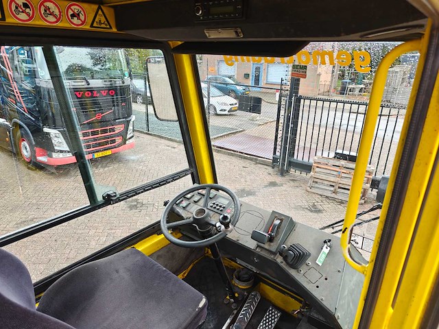 2001 terberg yt180 terminal trekker - afbeelding 3 van  18