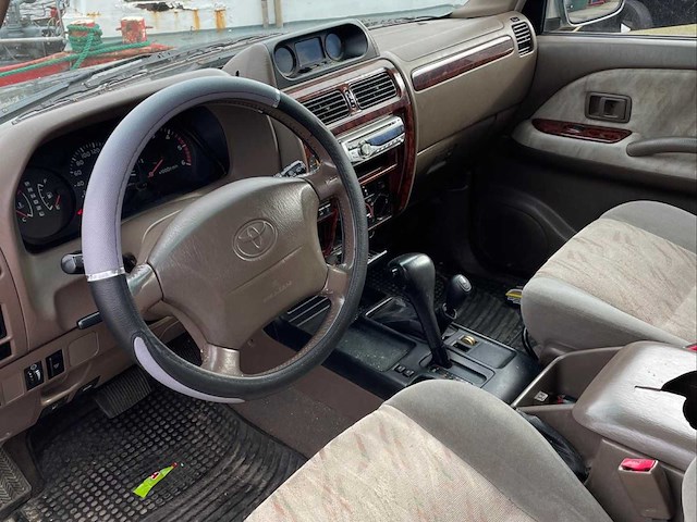 2001 toyota landcruiser 90 3.0 d4-d blind van personenauto - afbeelding 4 van  4
