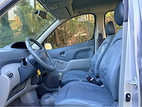 2001 toyota yaris verso personenauto - afbeelding 12 van  12
